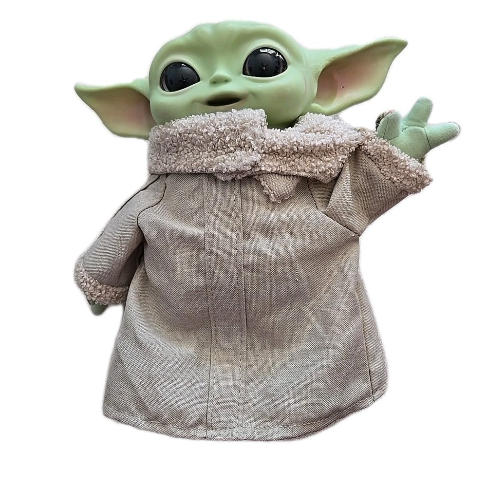 Mattel Star‎ Wars Child Yoda The Mandalorian Plush Talking Toy 11 in Model HBX33